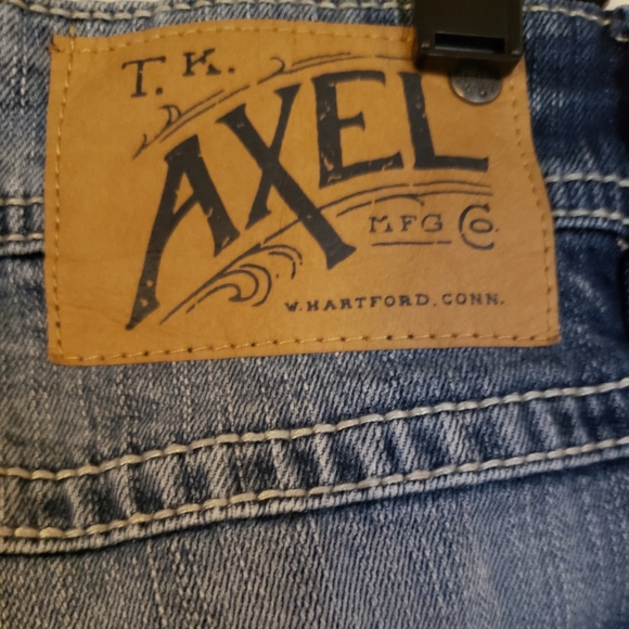 Axel Slim Boot 32 × 30 - Picture 3 of 5